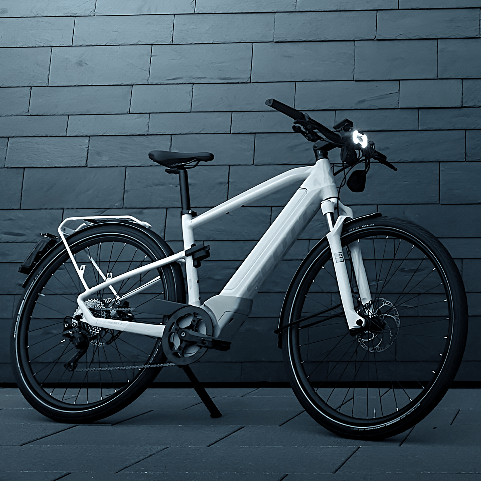 Supernova M99 PRO Frontlykt (24-60V DC) - ebiketech