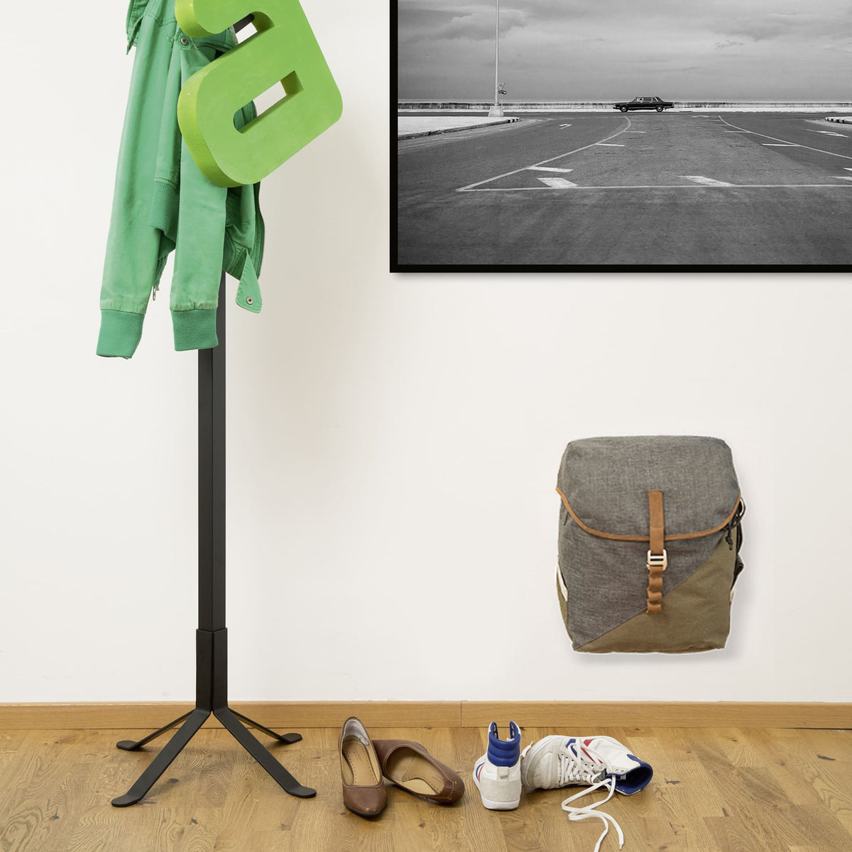 RackTime Hangit Wall Holder for sideposer | svart