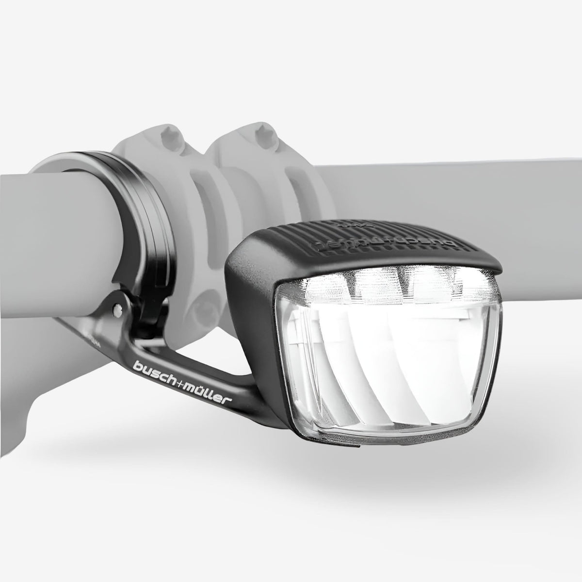 Busch & Müller Lumotec Briq - S T Senso Plus dynamolykt, 60 lux – sort, LED - kjørelys, sensor, standlys og refleks - ebiketech