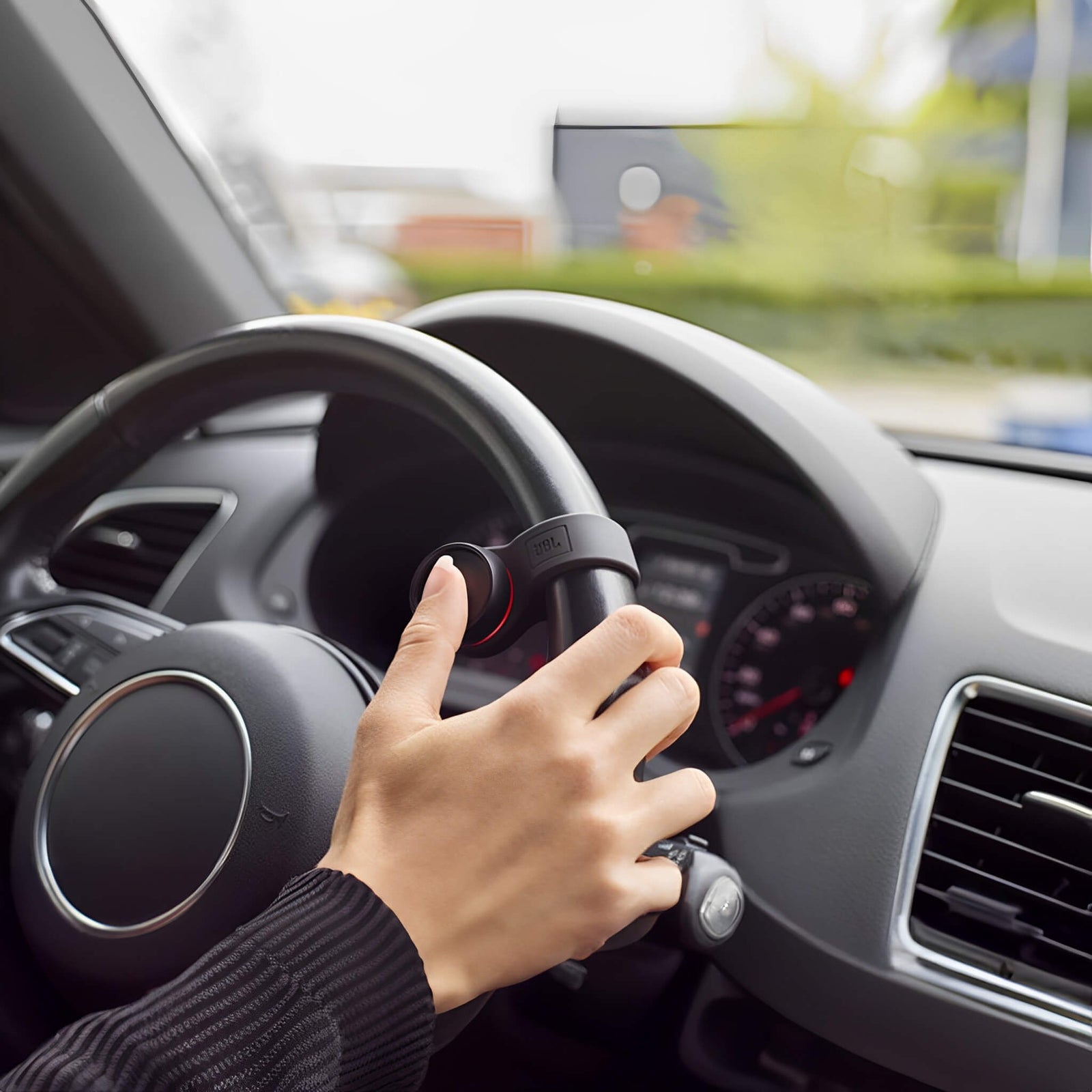 JBL Bluetooth fjernkontroll - Kontroller musikken din fra din smarttelefon - ebiketech