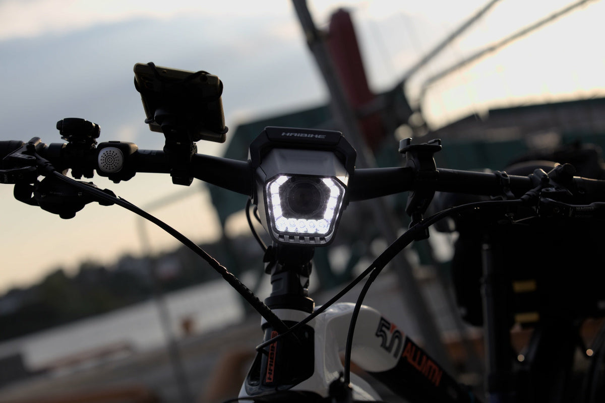 UNIK MULIGHET – HABIKE FLYON XDURO AllMtn 5.0 – TILNÆRMET FULLSPEKKET – UNDER 250 KM SAMLET KJØRELENGDE! - ebiketech